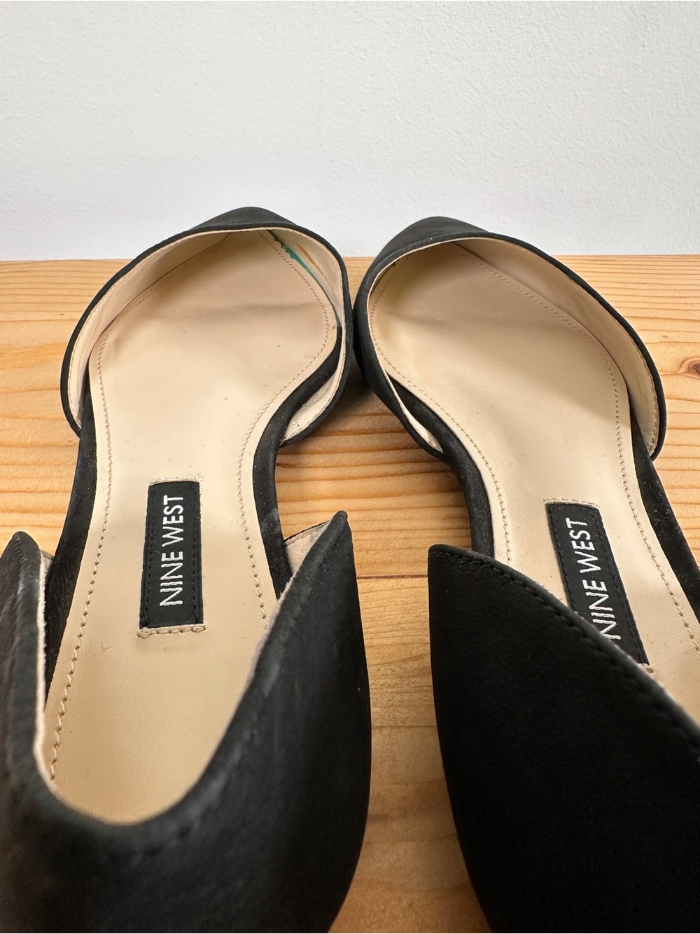 Nine West Starship Ballet Flats Black Pointed Toe Leather Size 7.5 - Picture 8 of 13